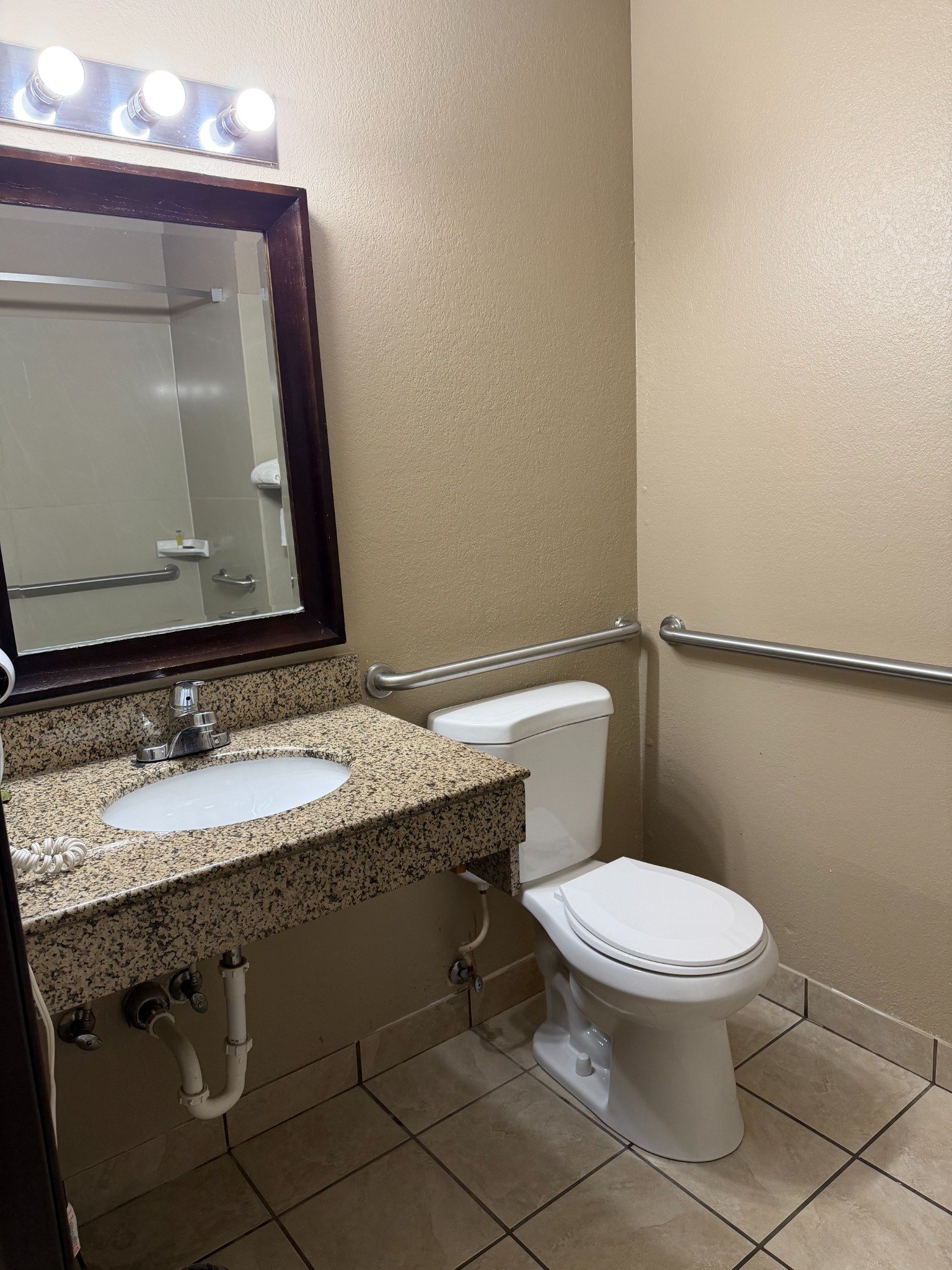 Accessible private bathroom
